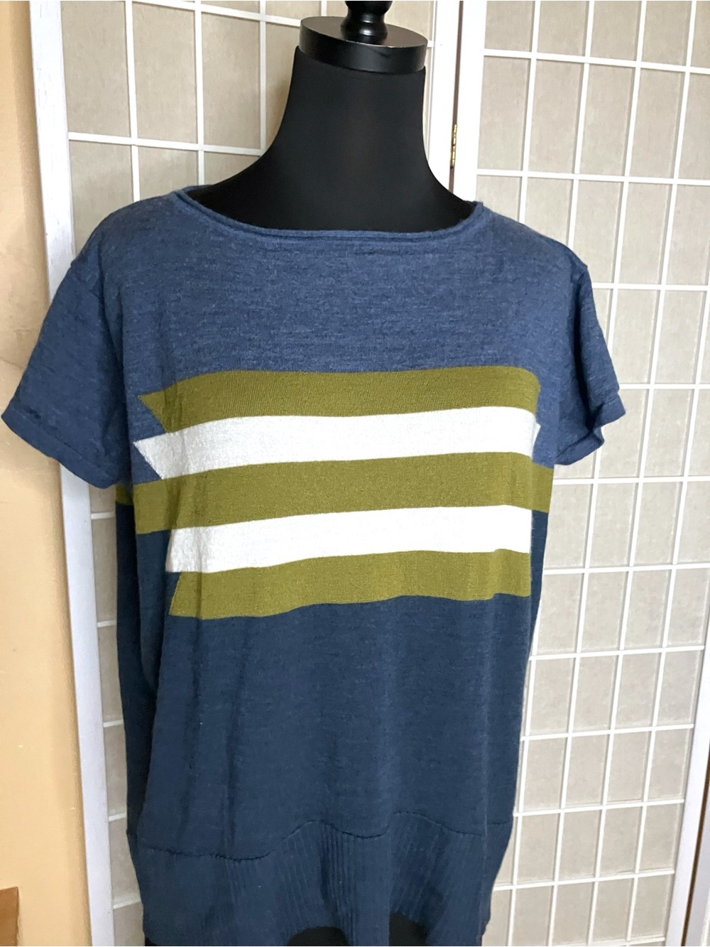 Pendleton Knit Top in Blue with Aztec Design Size Medium - Picture 5 of 5